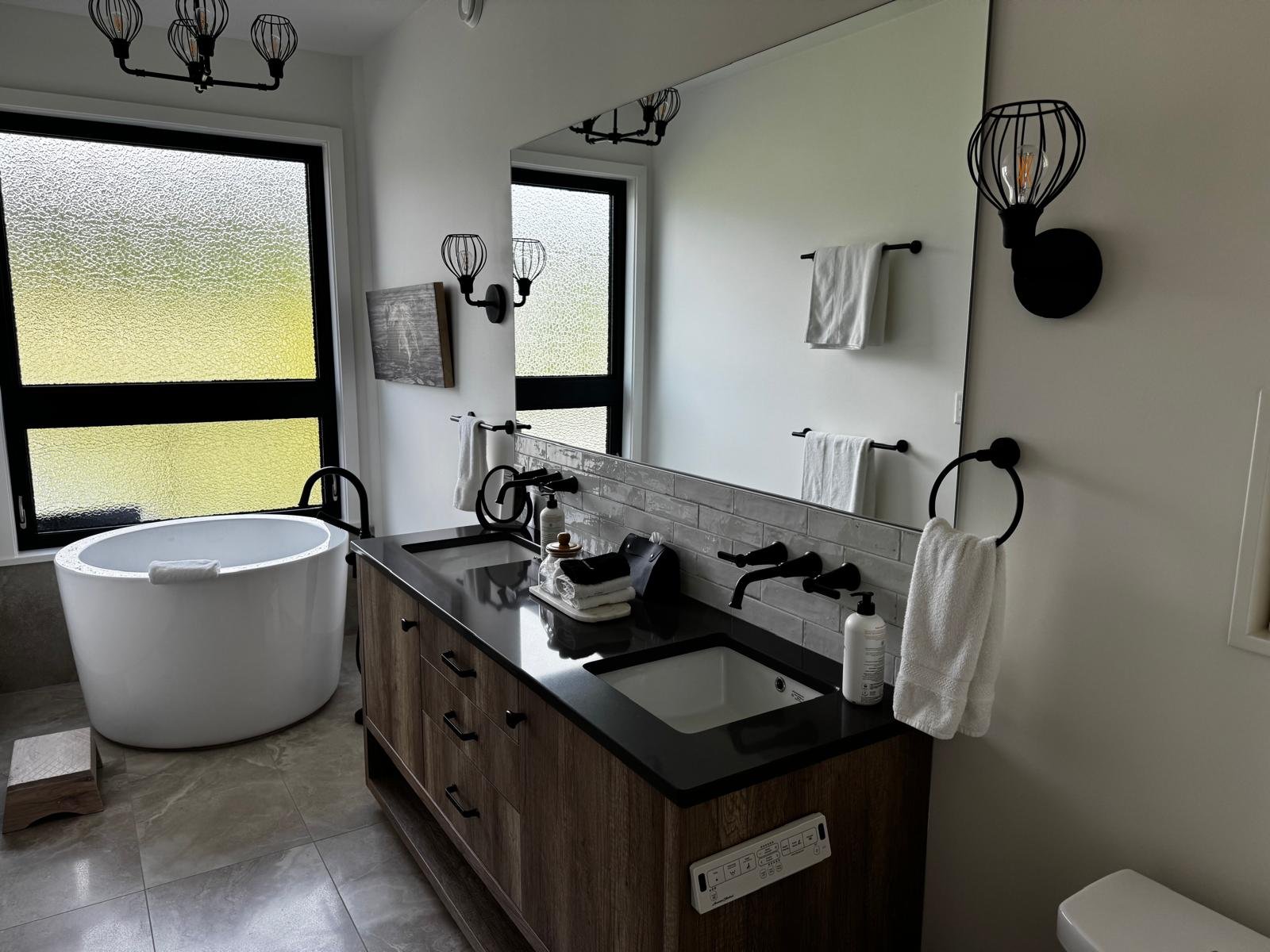 WhatsApp Image 2025-08-30 at 09.12.09_ea1058e0